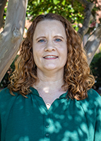Jennifer Lewis, Controller 